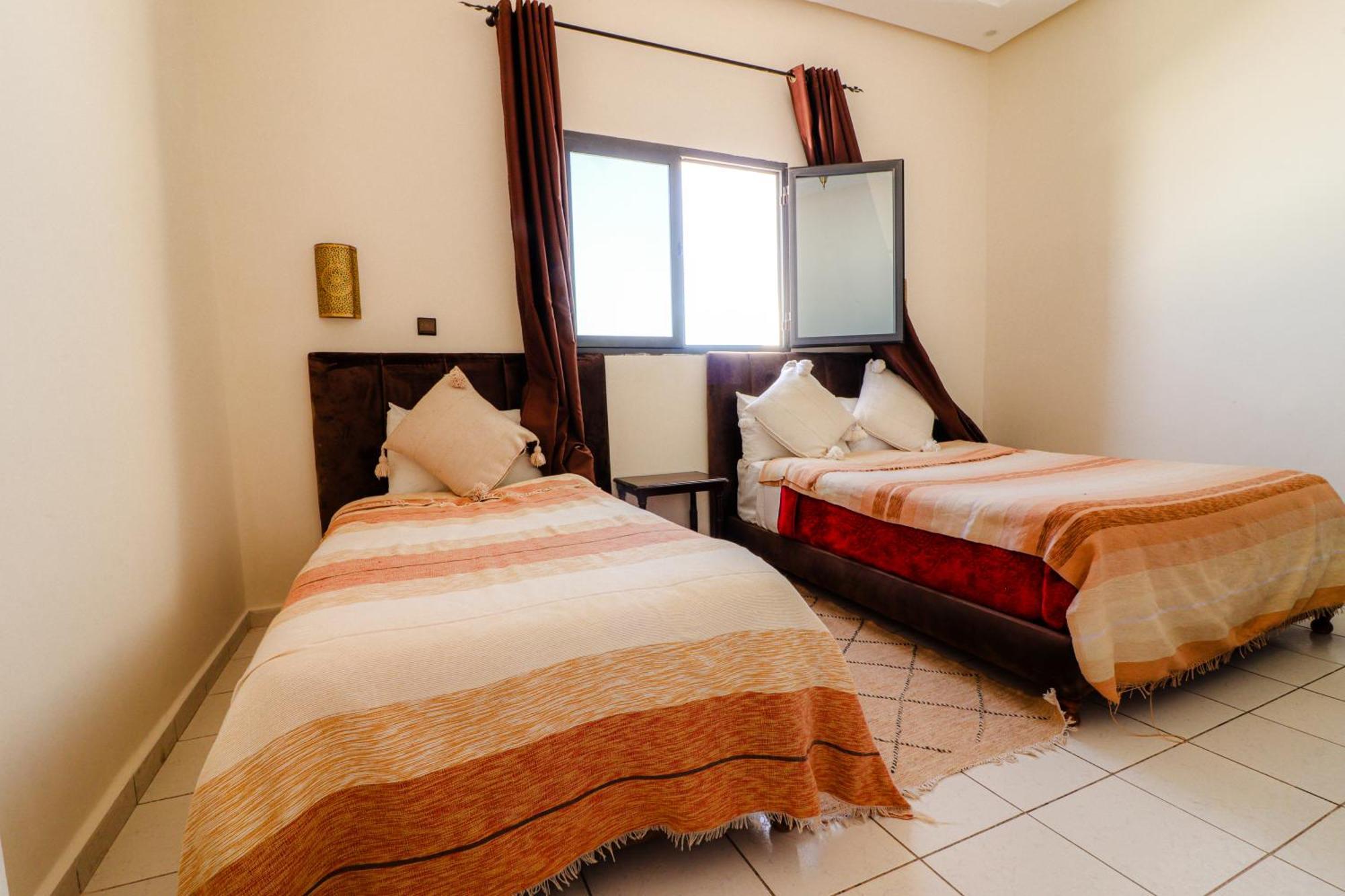 Hotel Ait Baamrane Сиди Ифни Екстериор снимка